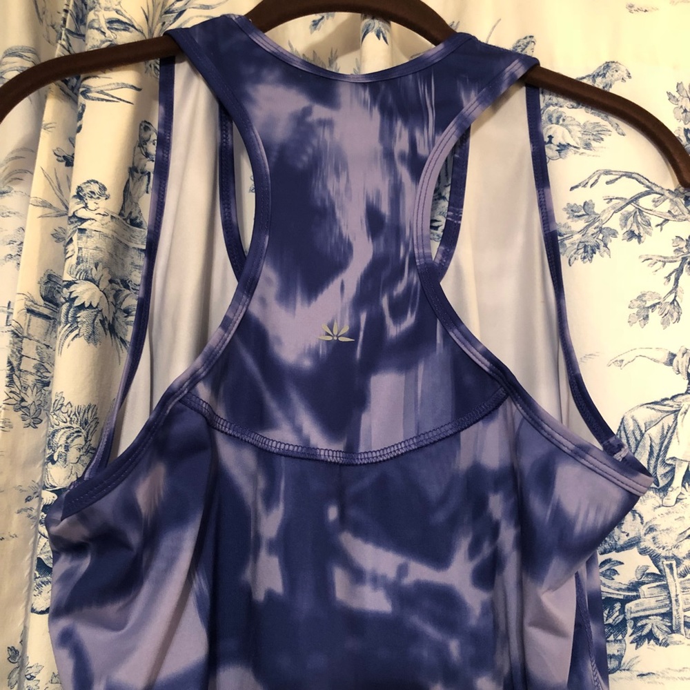 NWT Workout tank - Picture 4 of 4